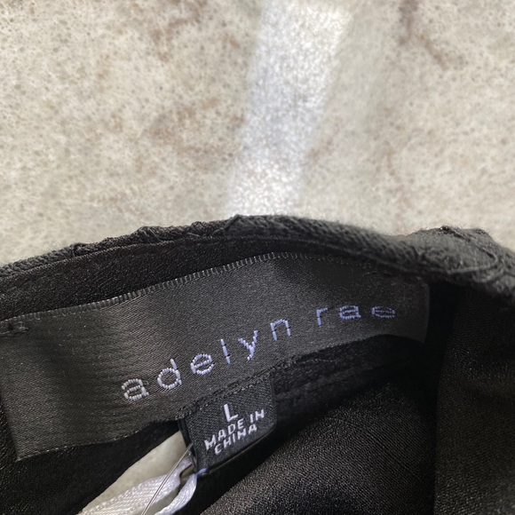 Adelyn Rae BNWT Black Lace Dress with Cut-outs - Picture 10 of 12